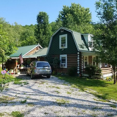 The Lodge - Chestnut Log Cabin & Game Room Genoa Exterior foto